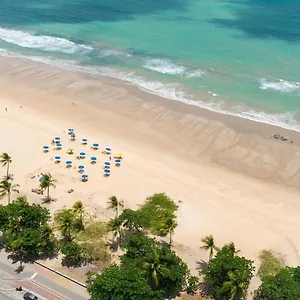 rad2704-wonderful-oceanfront-flat-in-boa-viagem.hotels-in-recife.com/